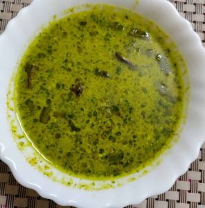 Curry gravy/Green Gravy 1