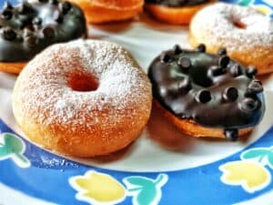 Read more about the article Eggless Donut recipe/ Easy way to make Eggless Donut at home