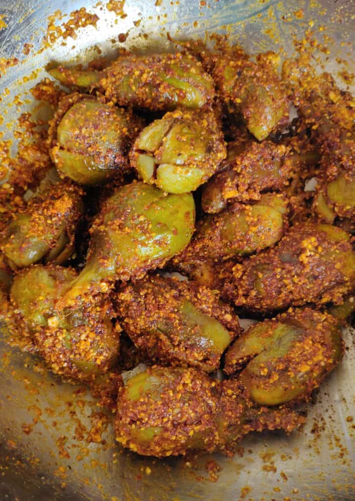 Bharva Baigan/Brinjal curry