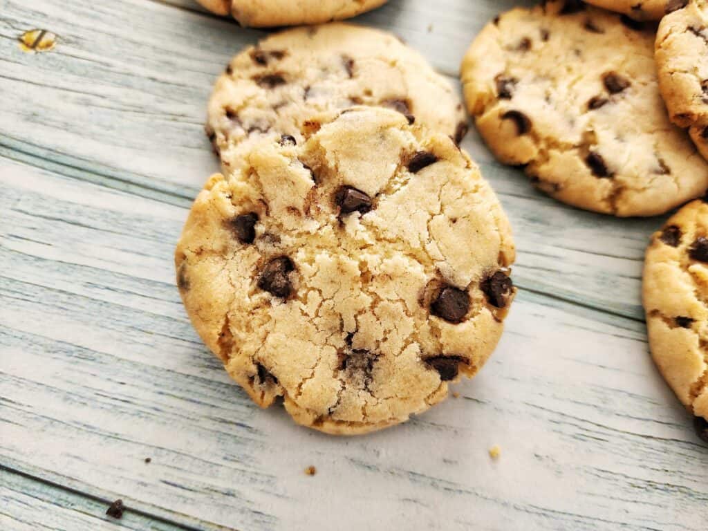 chocolate chip cookies